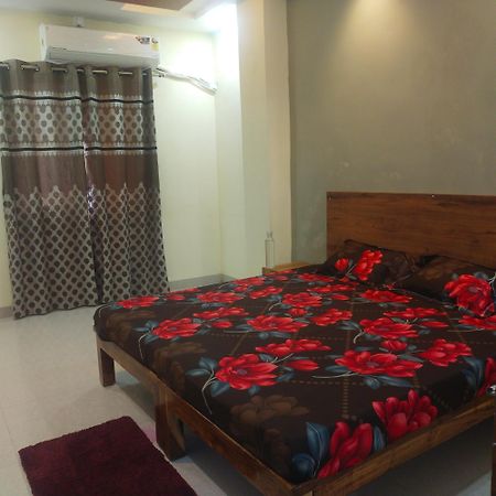 Anant Home Stay Ujjain Zewnętrze zdjęcie